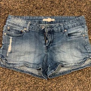 Forever 21 denim shorts size 28
